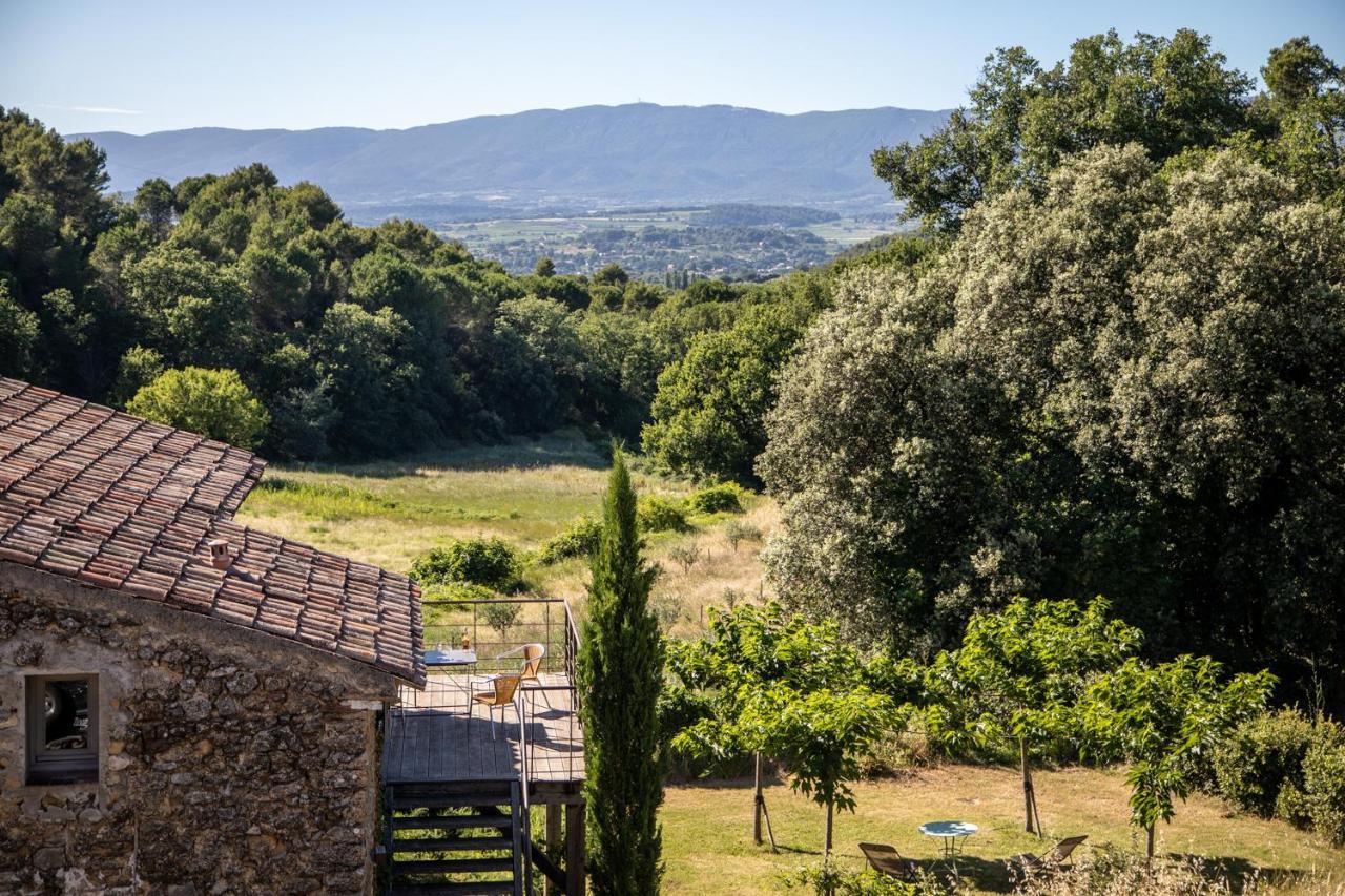 Domaine Les Perpetus La Tour-dʼAigues Exterior foto